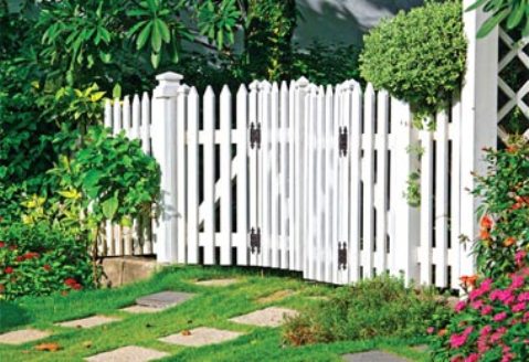 Hàng rào nhà ai màu trắng