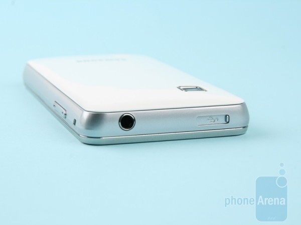 Điện thoại cảm ứng giá rẻ Samsung STAR II