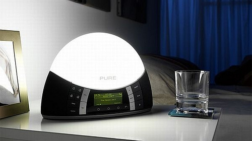 Những chiếc đồng hồ báo thức đa năng