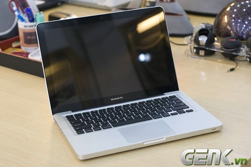Cần bán Laptop Macbook Pro hàng chính hãng Apple