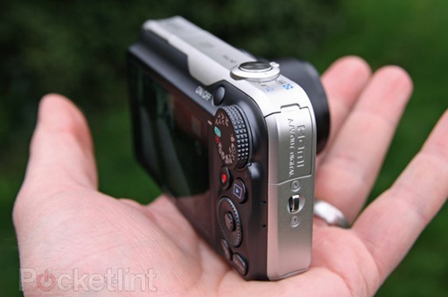 Ảnh máy siêu zoom nhỏ gọn - đa tài - Canon SX220 HS