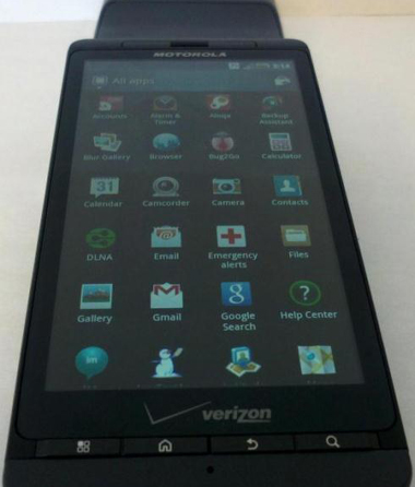 Droid 3 - Droid X2 và Targa: Smartphone Android mới của Motorola