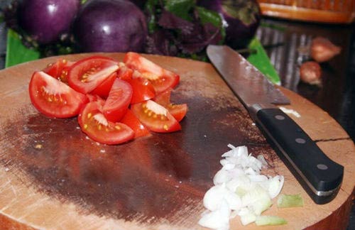 Nấu ăn: 30 phút với món cà tím bung