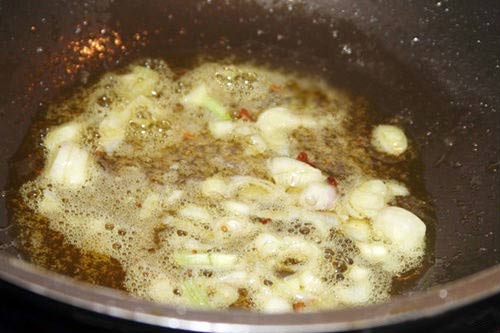 Nấu ăn: 30 phút với món cà tím bung