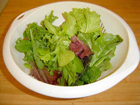 Nấu ăn: Salad Caesar - Món salad nổi tiếng với công thức đơn giản Nấu ăn: Salad Caesar - Món salad nổi tiếng với công thức đơn giản