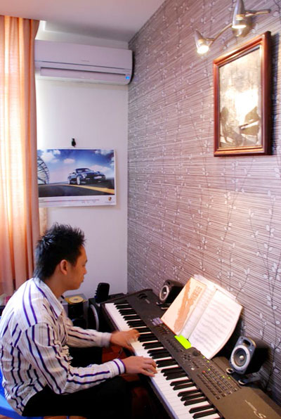 Đến thăm nhà ca sĩ Duy Mạnh