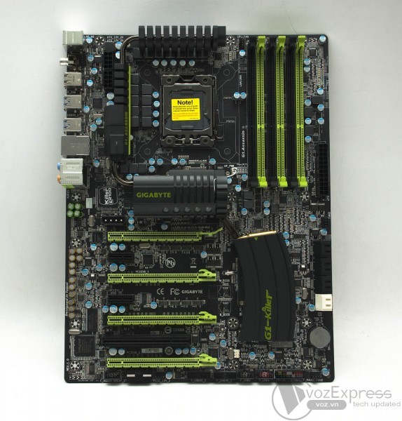 460_GIGABYTE-G1Assassin---Du-am-Intel-X58-(P2).jpg