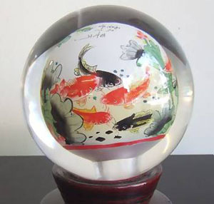 Trang trí pha lê mang lại may mắn cho gia đình