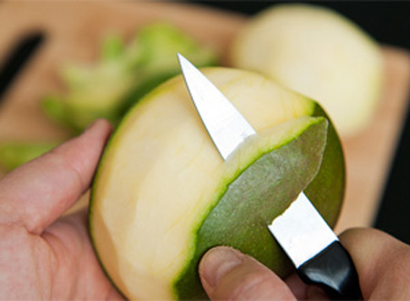 Nấu ăn: Dưa món xoài xanh đúng kiểu Nam Bộ