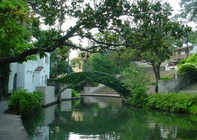Thiết kế khu vườn theo phong thủy