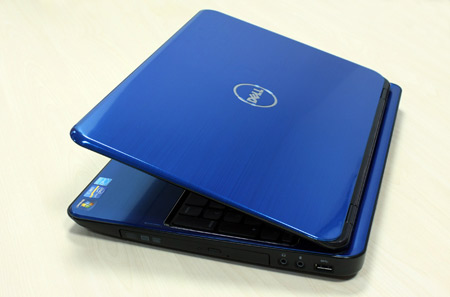 Dell Inspiron phá cách với khả năng 'lột vỏ'