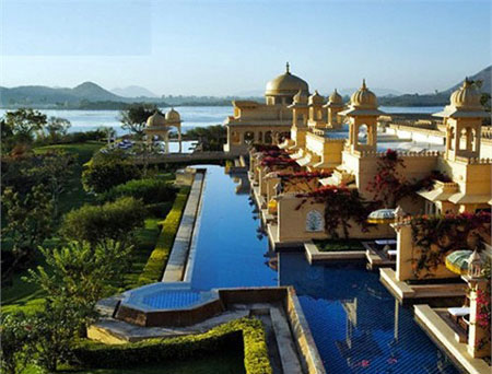 Top 10 resort nổi lý tưởng nhất thế giới Top 10 resort nổi lý tưởng nhất thế giới