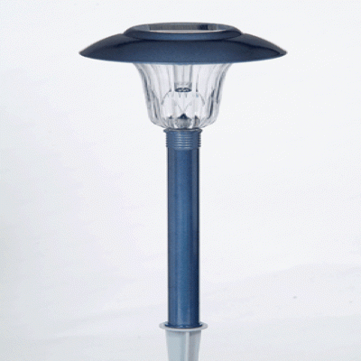 Vườn xinh với đèn năng lượng mặt trời