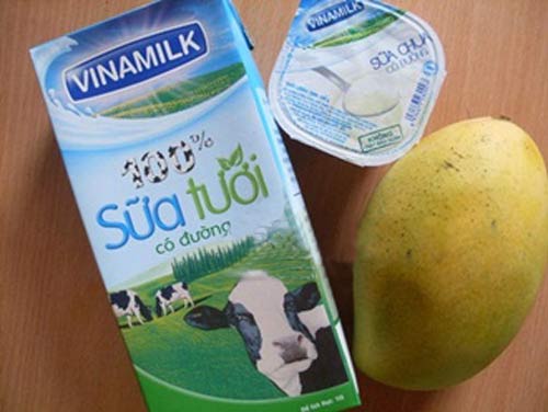 Nấu ăn: Tự tay làm sinh tố xoài thơm ngon