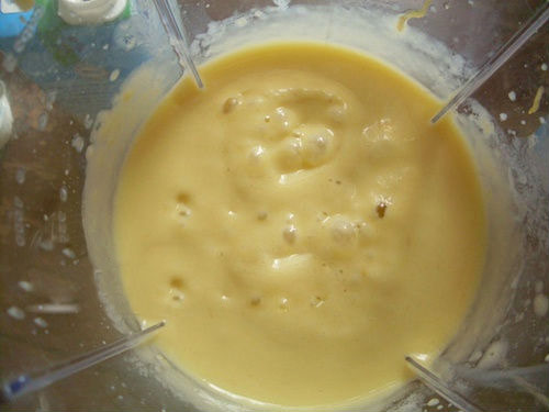 Nấu ăn: Tự tay làm sinh tố xoài thơm ngon