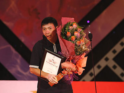 Đạo diễn Phùng Tiểu Cương và căn hộ như của hoàng tộc