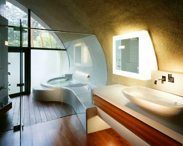 Tránh nắng ở ngôi nhà giữa rừng sâu