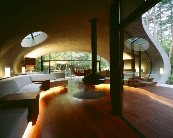 Tránh nắng ở ngôi nhà giữa rừng sâu