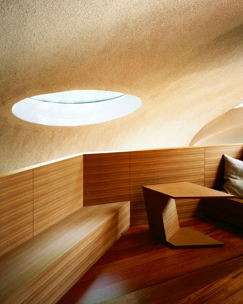 Tránh nắng ở ngôi nhà giữa rừng sâu