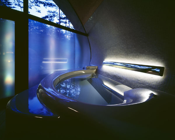 Tránh nắng ở ngôi nhà giữa rừng sâu