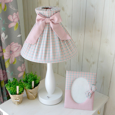 Đèn ngủ duyên dáng cho phòng bé gái
