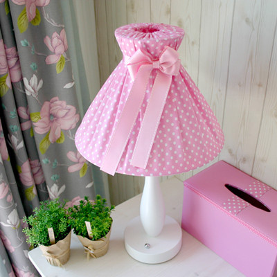 Đèn ngủ duyên dáng cho phòng bé gái