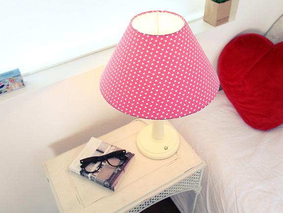 Đèn ngủ duyên dáng cho phòng bé gái