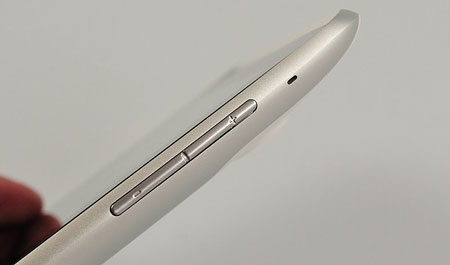Ngắm m&aacute;y t&iacute;nh bảng HTC Flyer tại Việt Nam