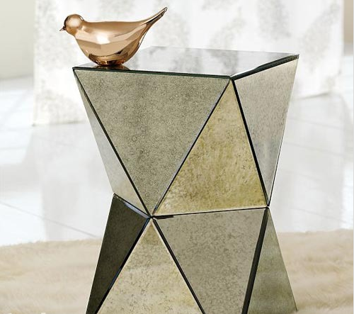 5 kiểu bàn trà cho phòng khách có diện tích hẹp