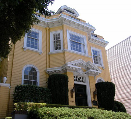 10 cách làm bừng sáng không gian với gam màu vàng