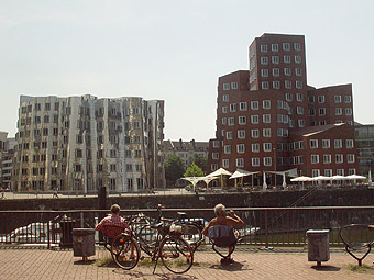 Những công trình kiến trúc lạ ở Đức