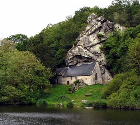 10 kiến trúc nhà thờ độc nhất vô nhị