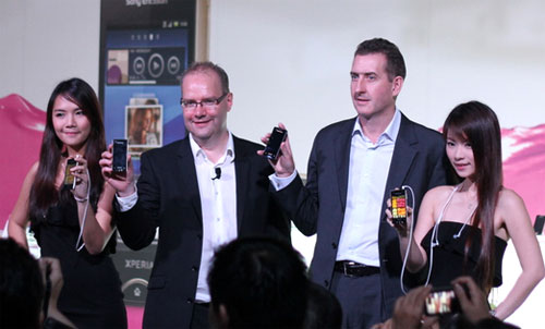Sony Ericsson ra loạt điện thoại mới bên thềm sự kiện Communic Asia tại Singapore.