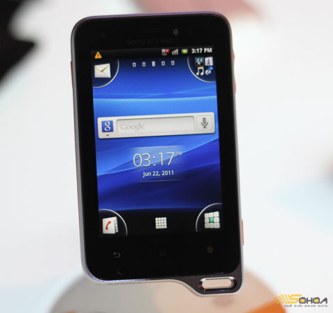 Ảnh thực tế Xperia Active Ảnh thực tế Xperia Active