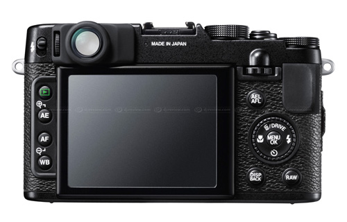 Fujifilm X10 giá 600 USD Fujifilm X10 giá 600 USD