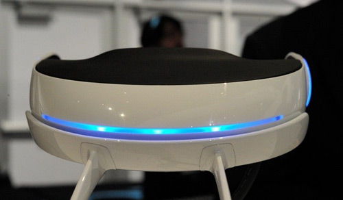 Kính tích hợp màn hình 3D 750 inch của Sony