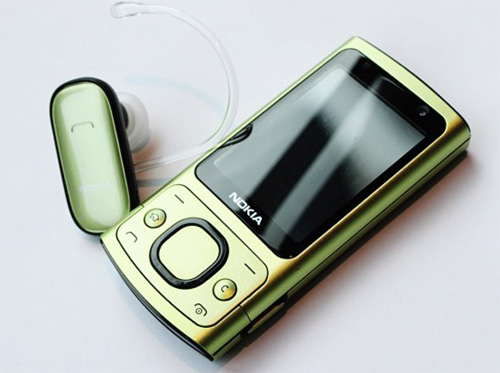 Rực Rỡ Nokia 6700 Slide
