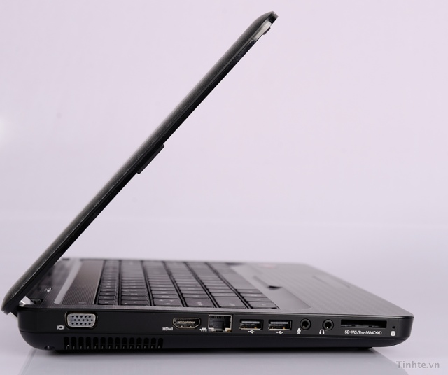 Laptop HP Compaq CQ42 dùng chip AMD